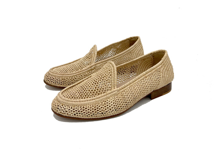 Natural woven Sultan Shoes | Sultan Raffia Shoes | Contre Allée